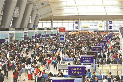 焦点测速：北京七大火车站昨日发送旅客83.3万人次